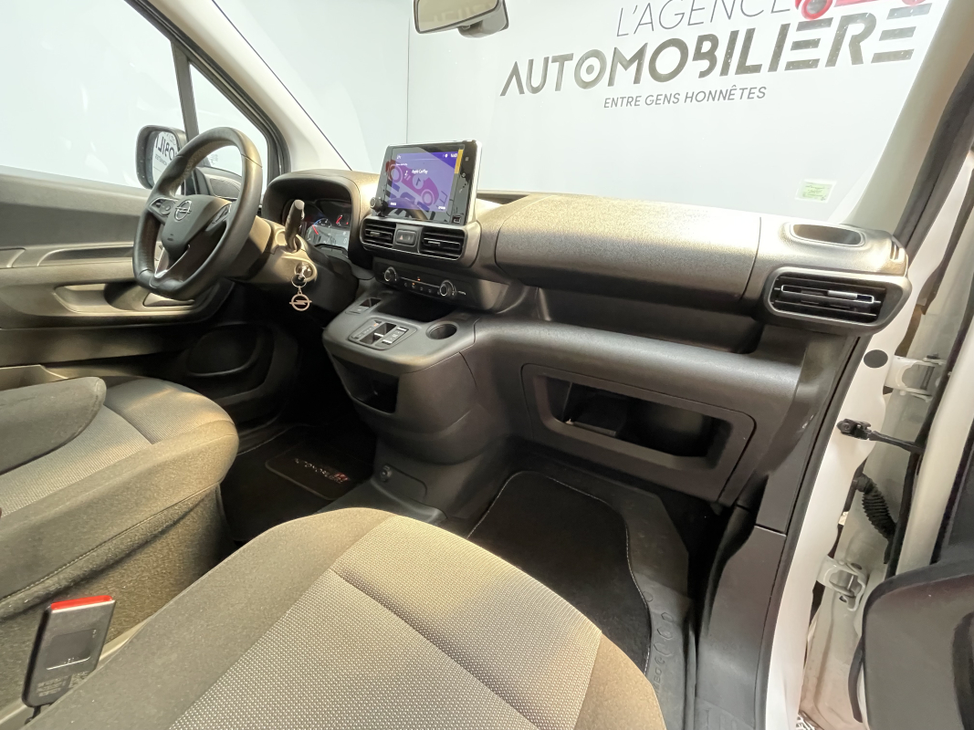 Opel Combo Cargo — 24