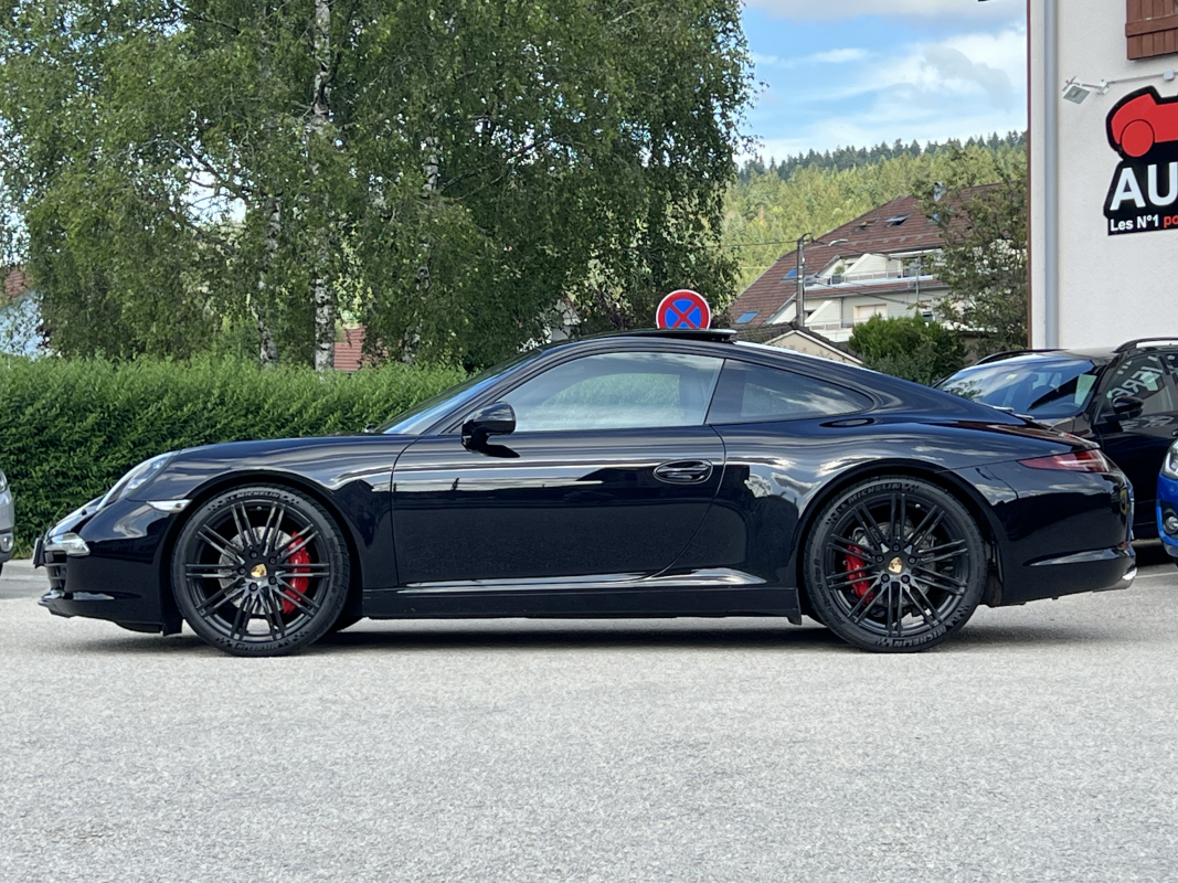 Porsche 911 — 2