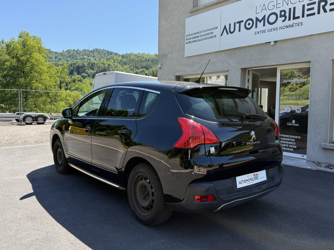 Peugeot 3008 HYbrid4 — 7