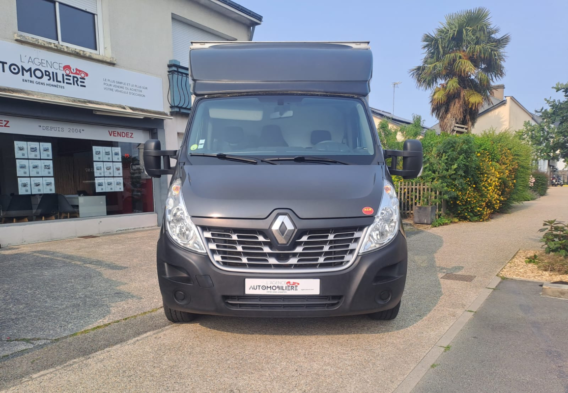 Renault Master — 2