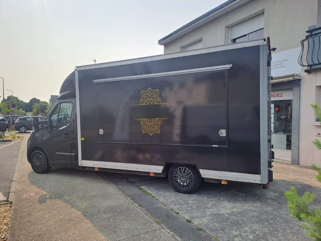 Renault Master — 4