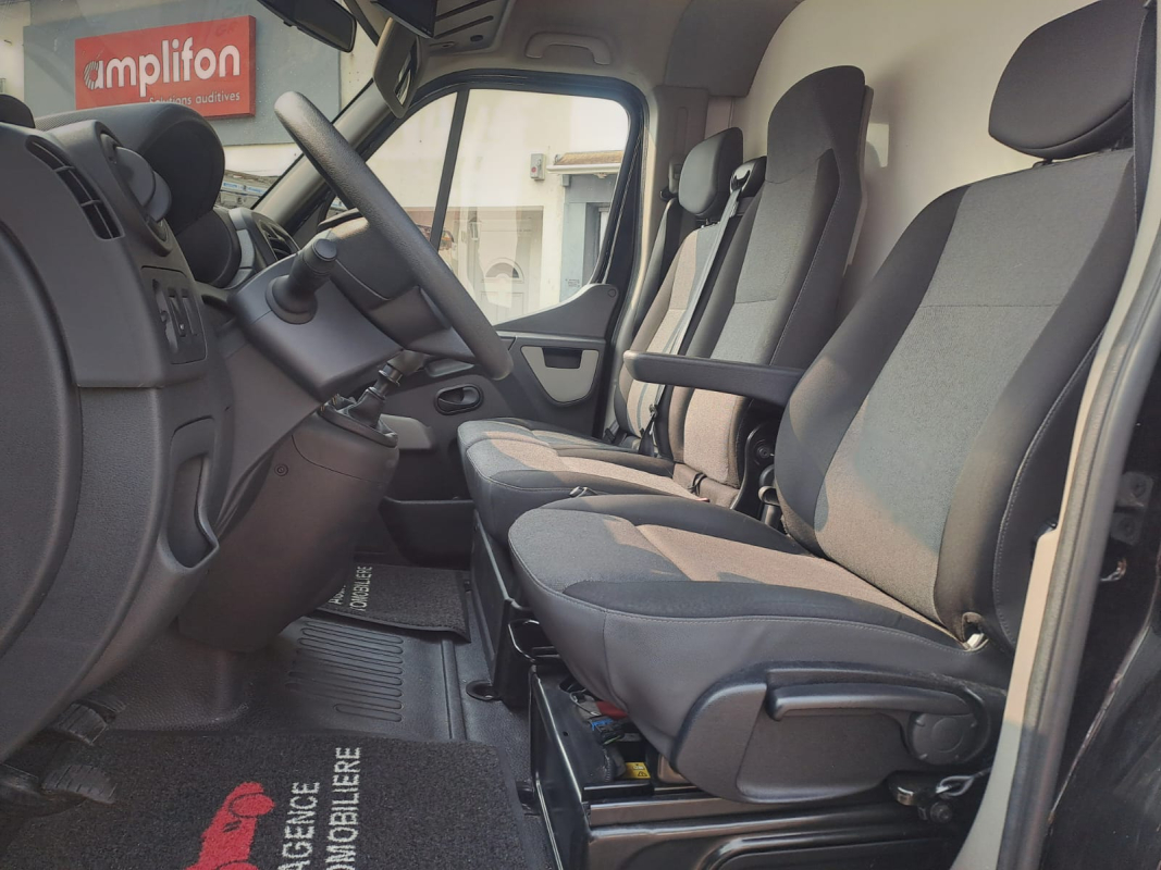Renault Master — 8