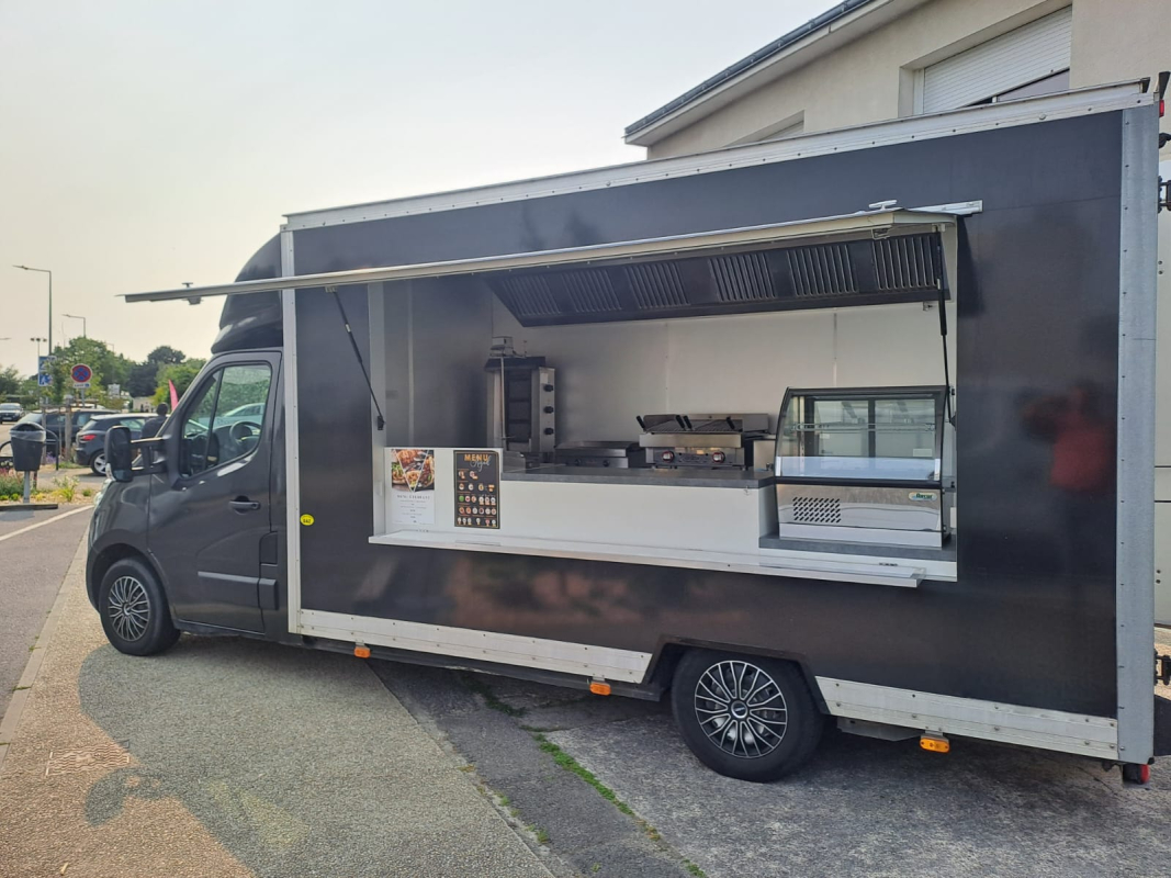 Renault Master — 5