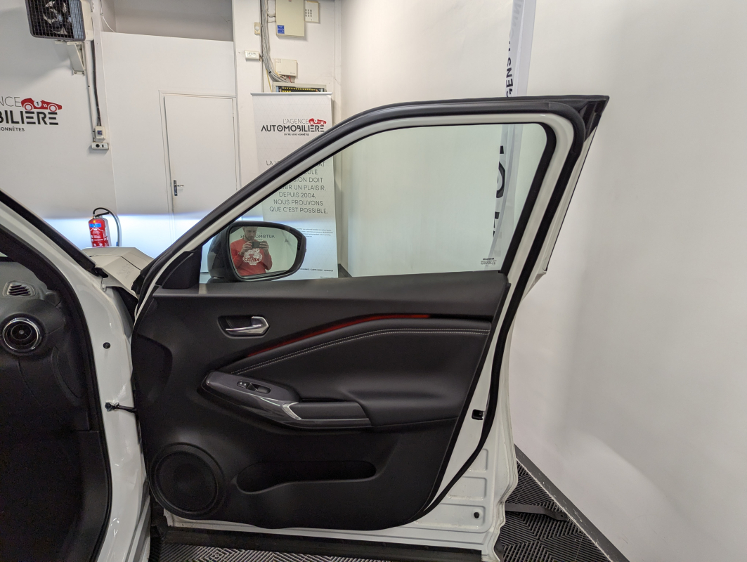 Nissan Juke — 27
