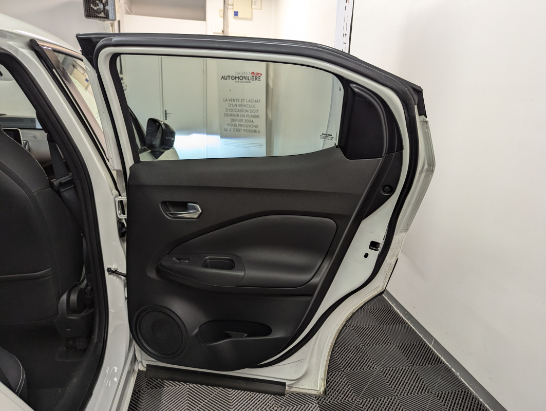 Nissan Juke — 29