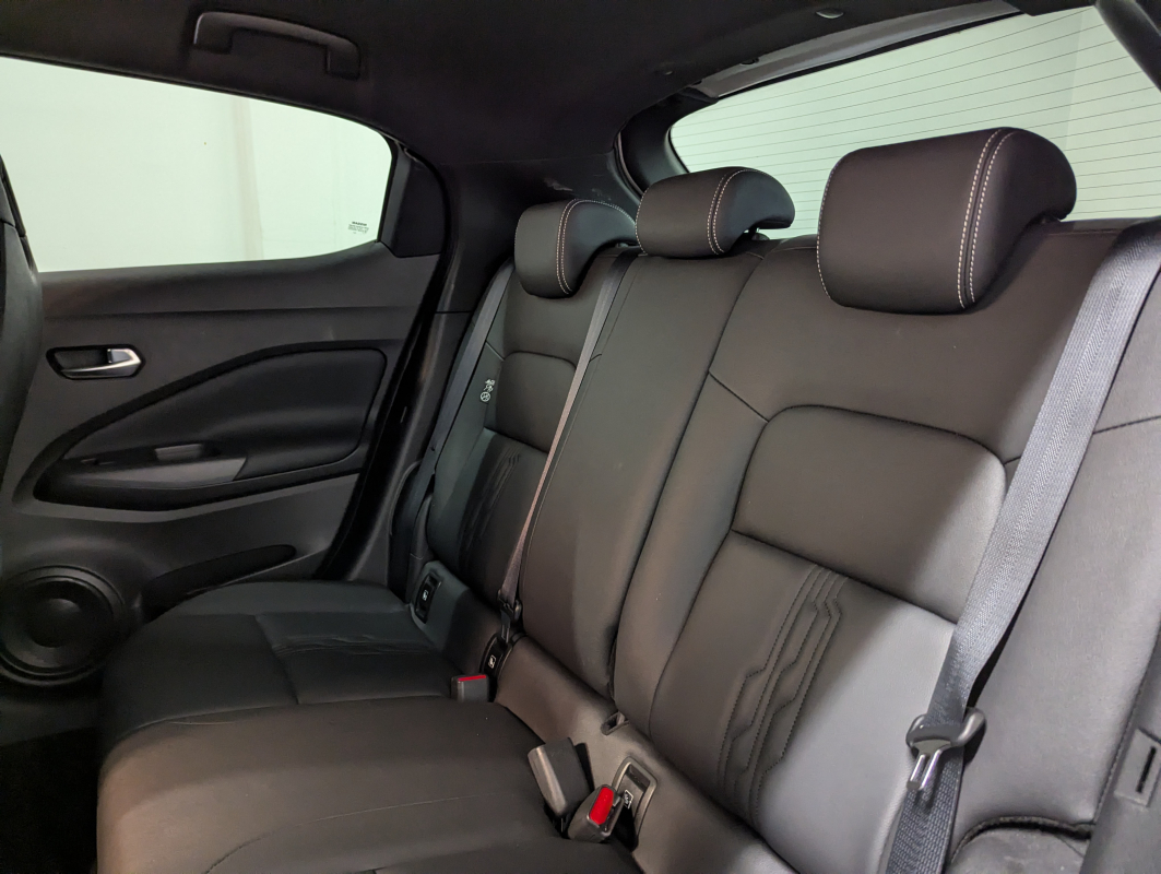 Nissan Juke — 14