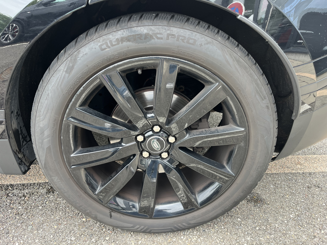 Land Rover Range Rover Velar — 24