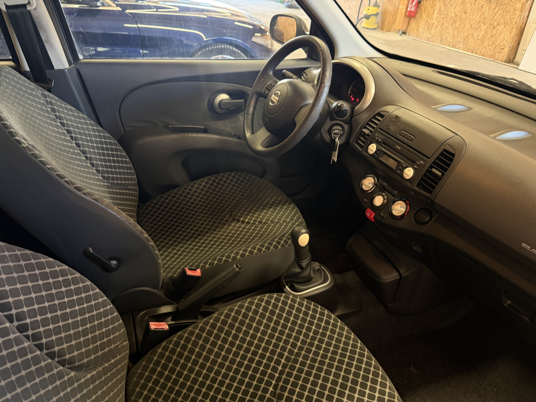 Nissan Micra — 12