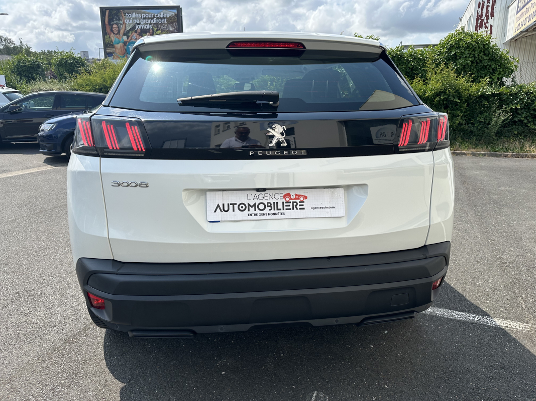 Peugeot 3008 — 4