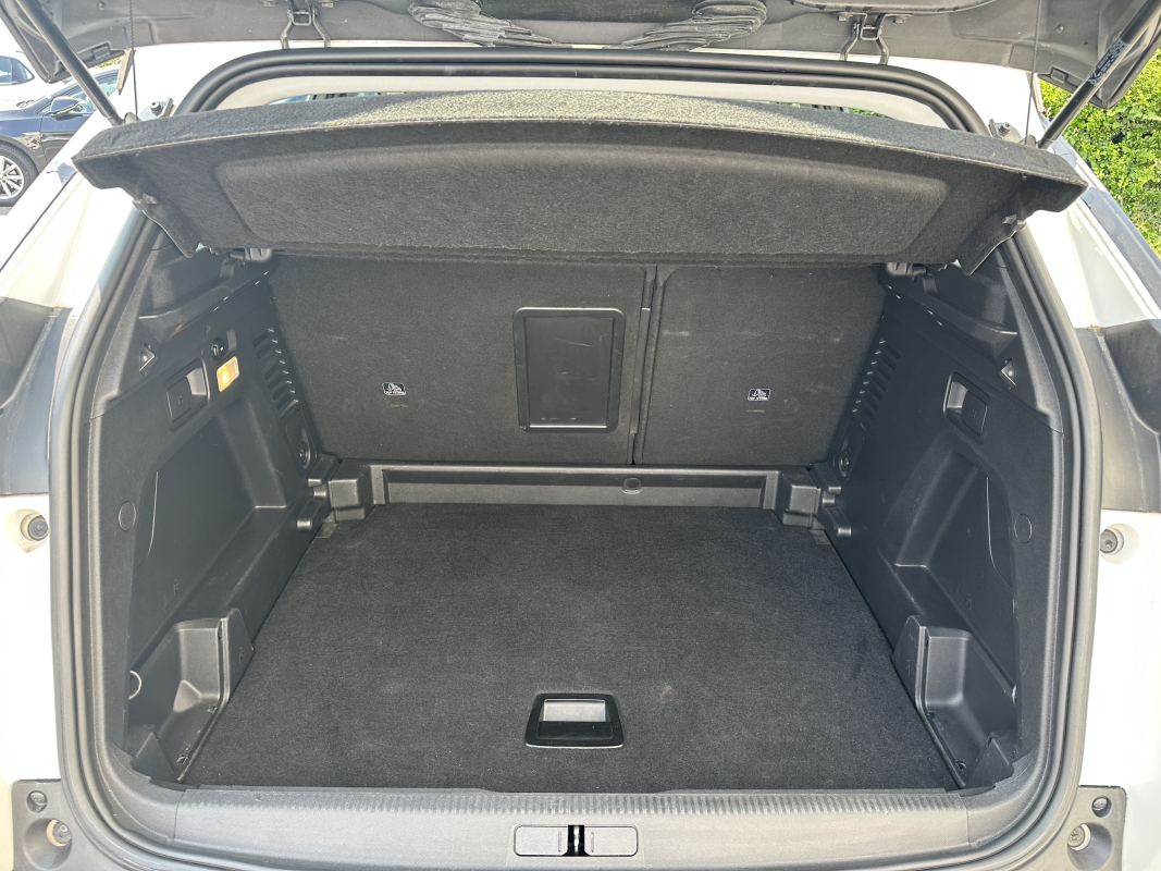 Peugeot 3008 — 15