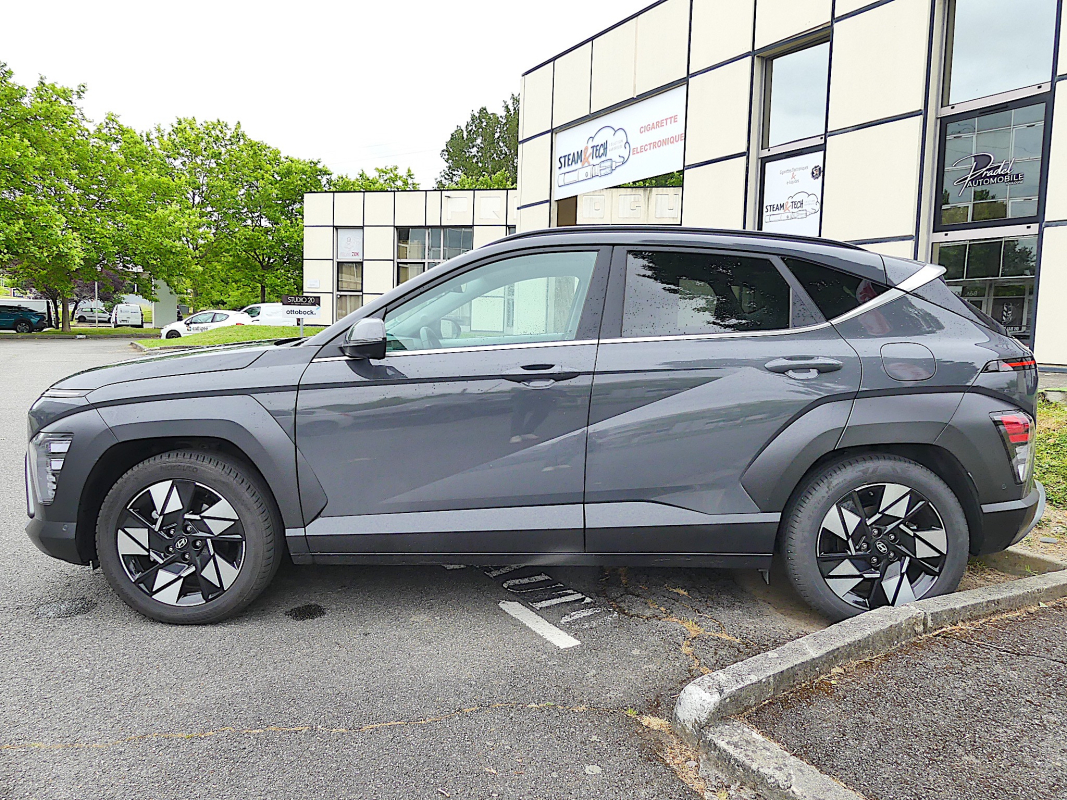Hyundai KONA — 2