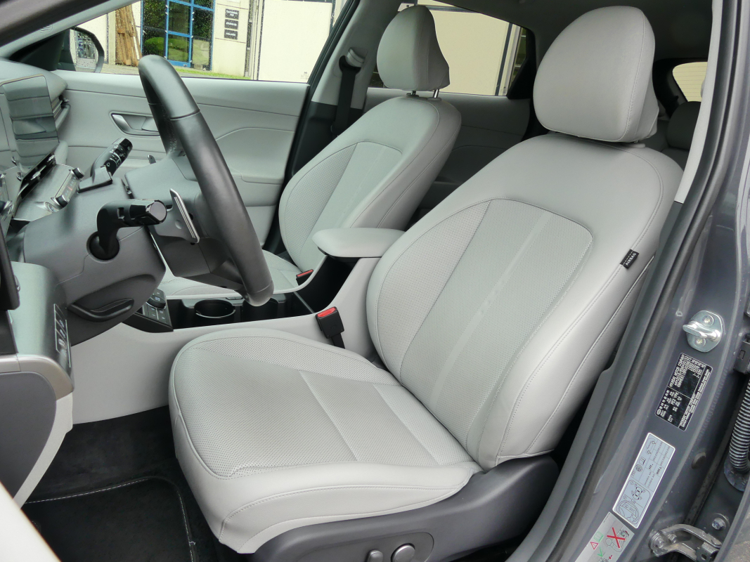 Hyundai KONA — 10
