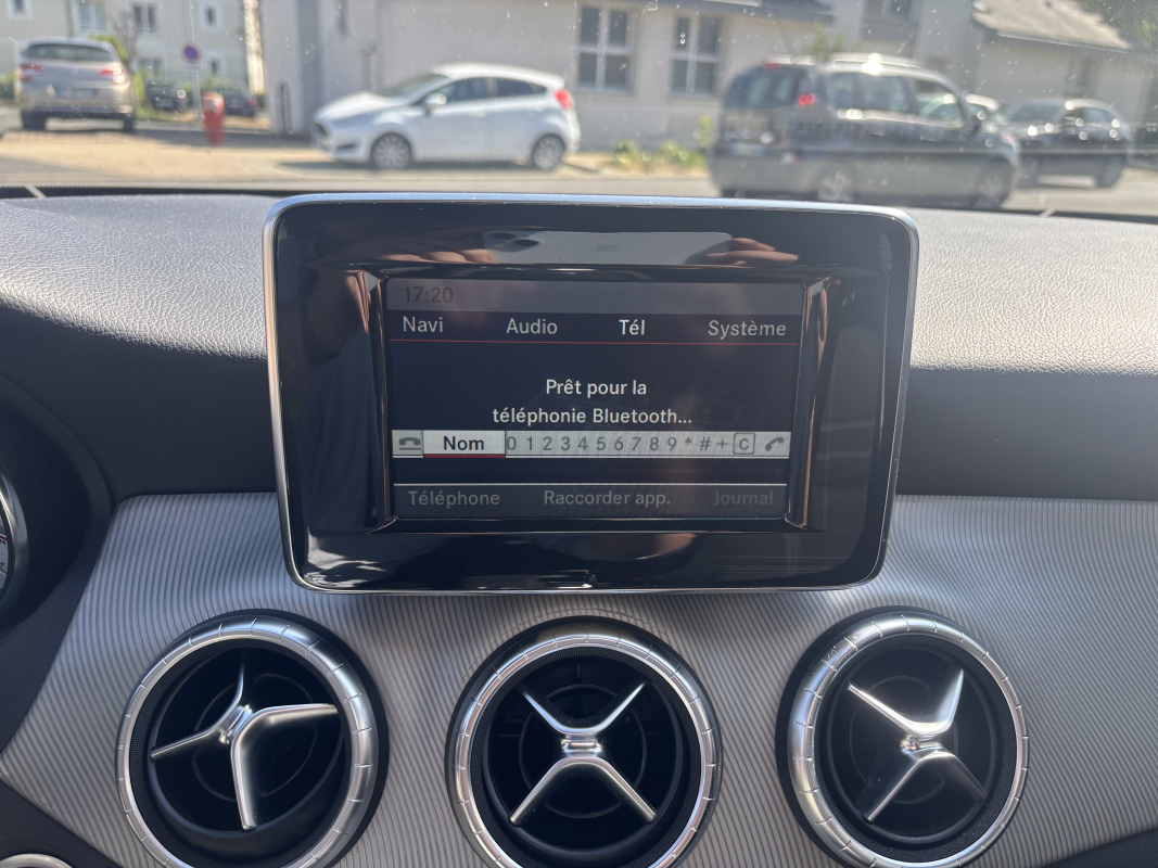 Mercedes Classe CLA — 15