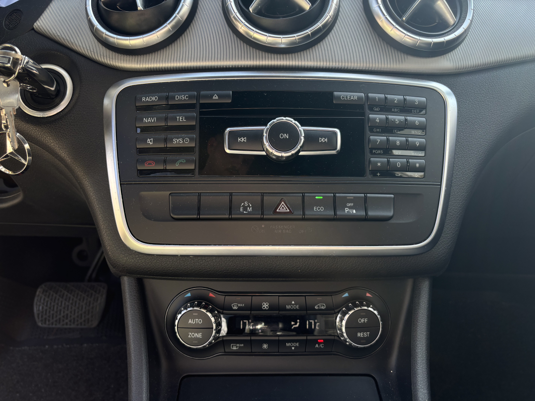 Mercedes Classe CLA — 16