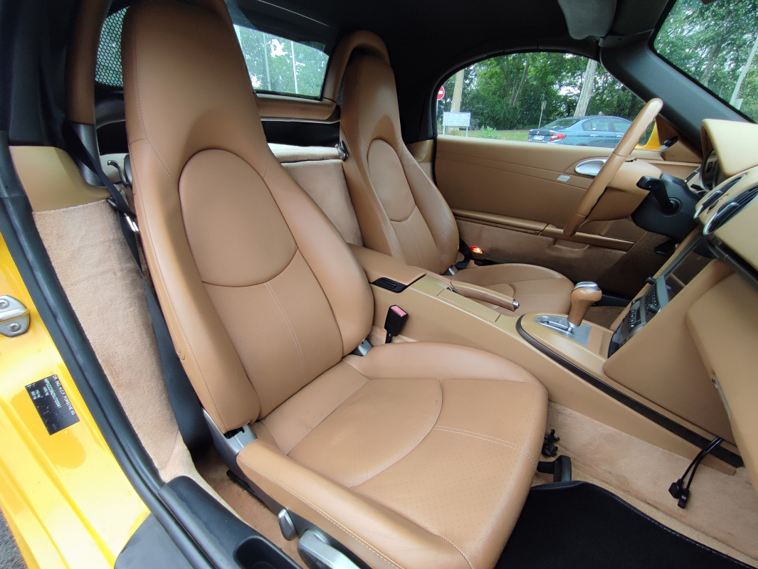 Porsche Boxster — 11