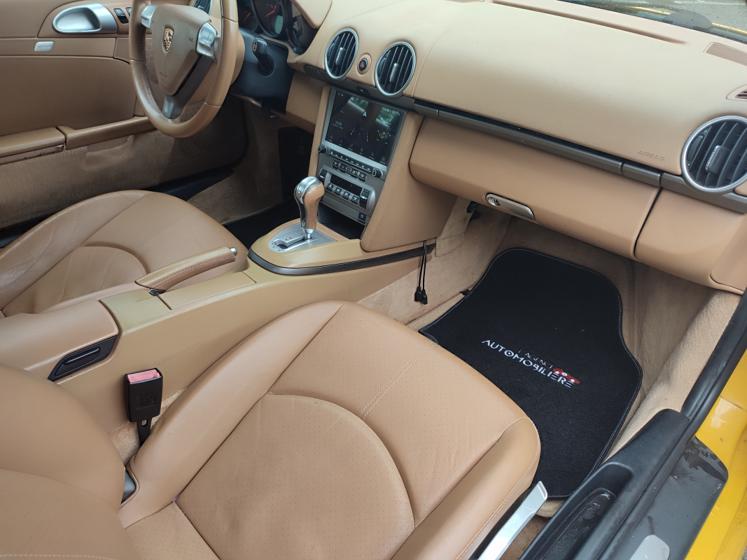 Porsche Boxster — 12