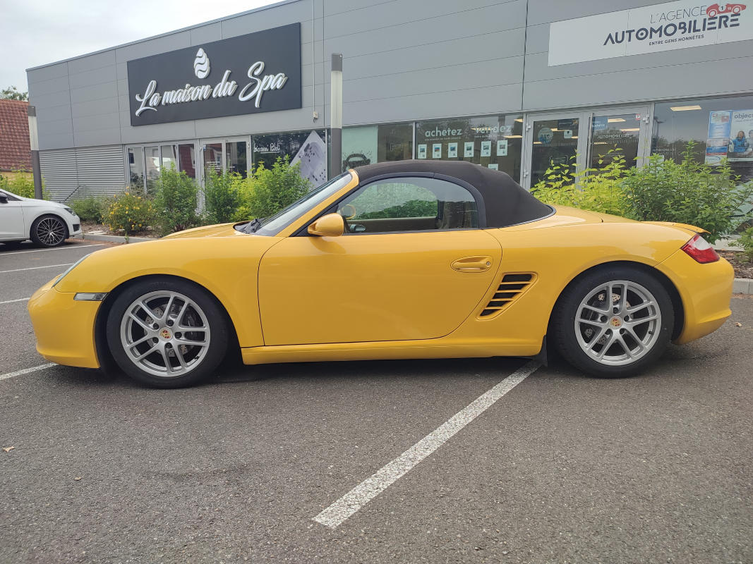 Porsche Boxster — 2