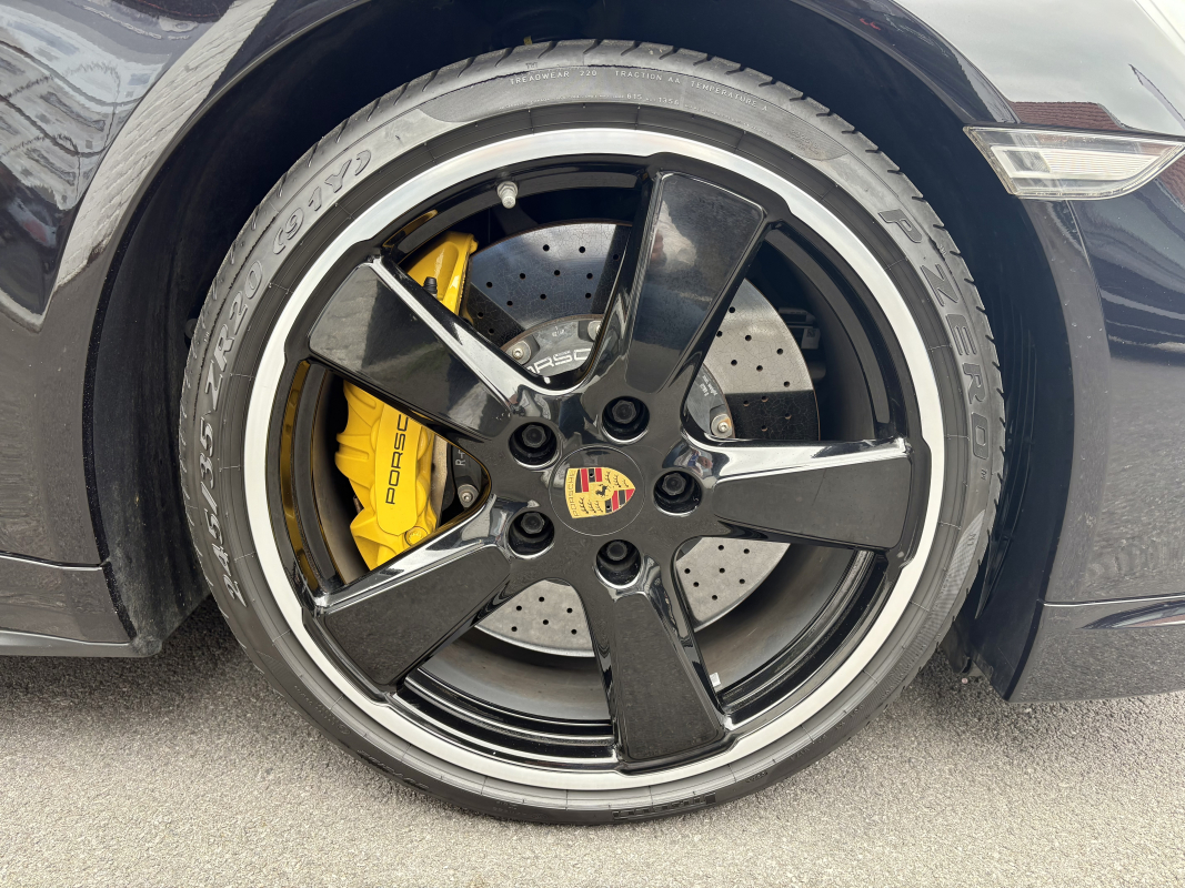 Porsche 911 — 39