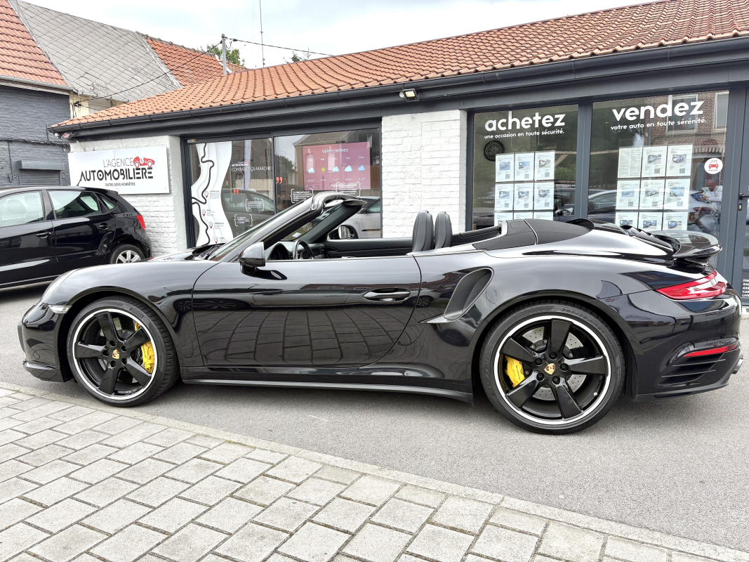 Porsche 911 — 2