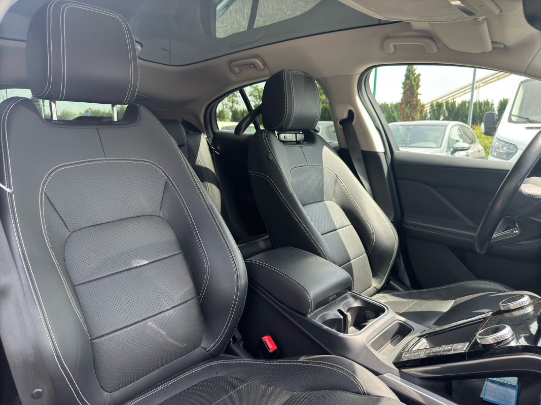 Jaguar I-Pace — 23