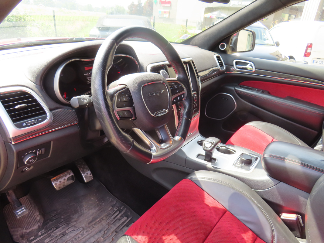 Jeep Grand Cherokee — 9