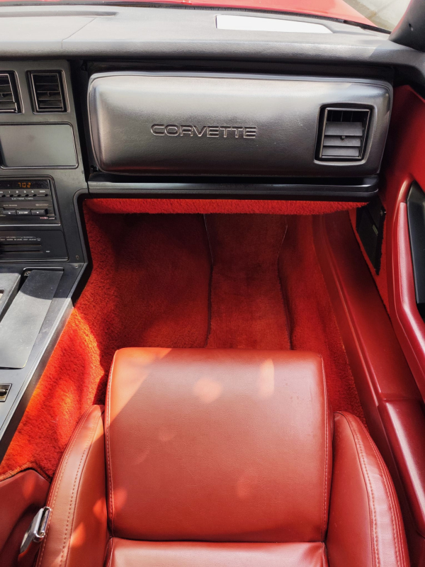 Chevrolet Corvette — 18