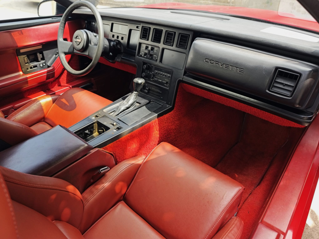 Chevrolet Corvette — 14