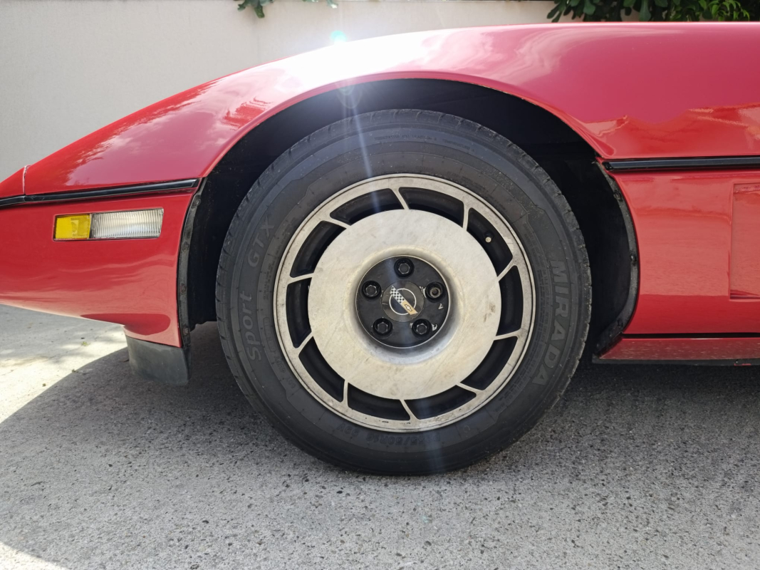 Chevrolet Corvette — 26