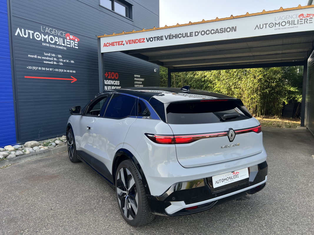Renault Megane — 6