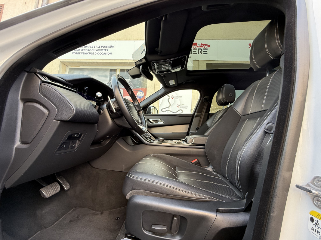 Land Rover Range Rover Velar — 12