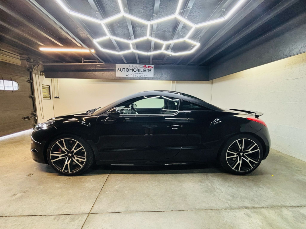 Peugeot RCZ — 8