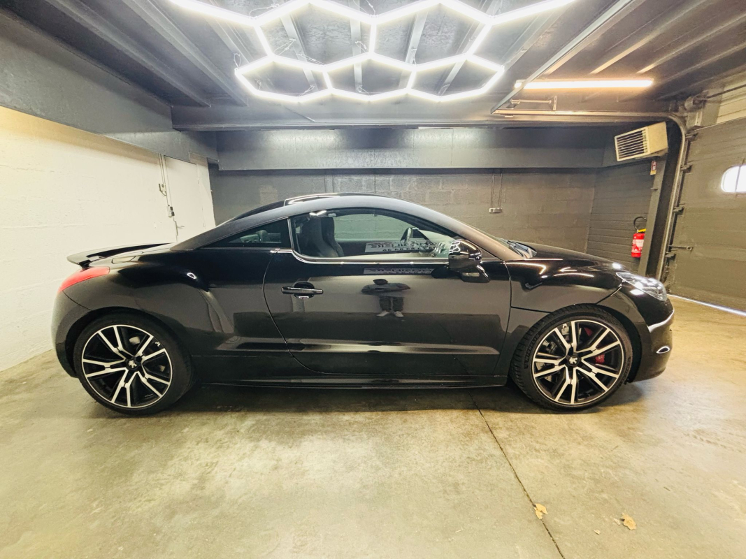 Peugeot RCZ — 4