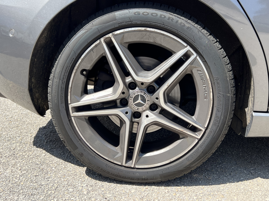 Mercedes Classe A — 23