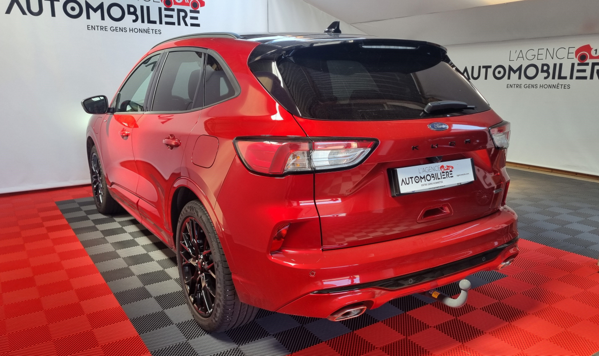 Ford Kuga — 3