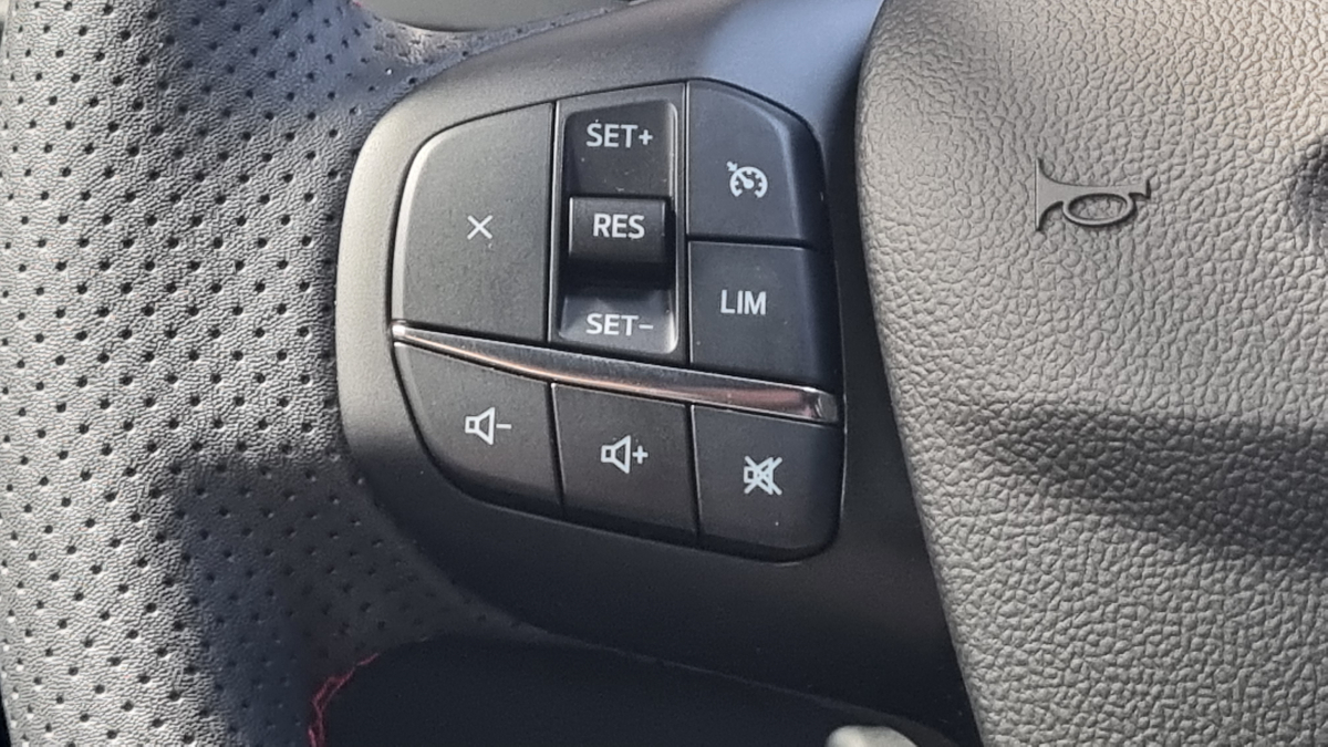 Ford Kuga — 33