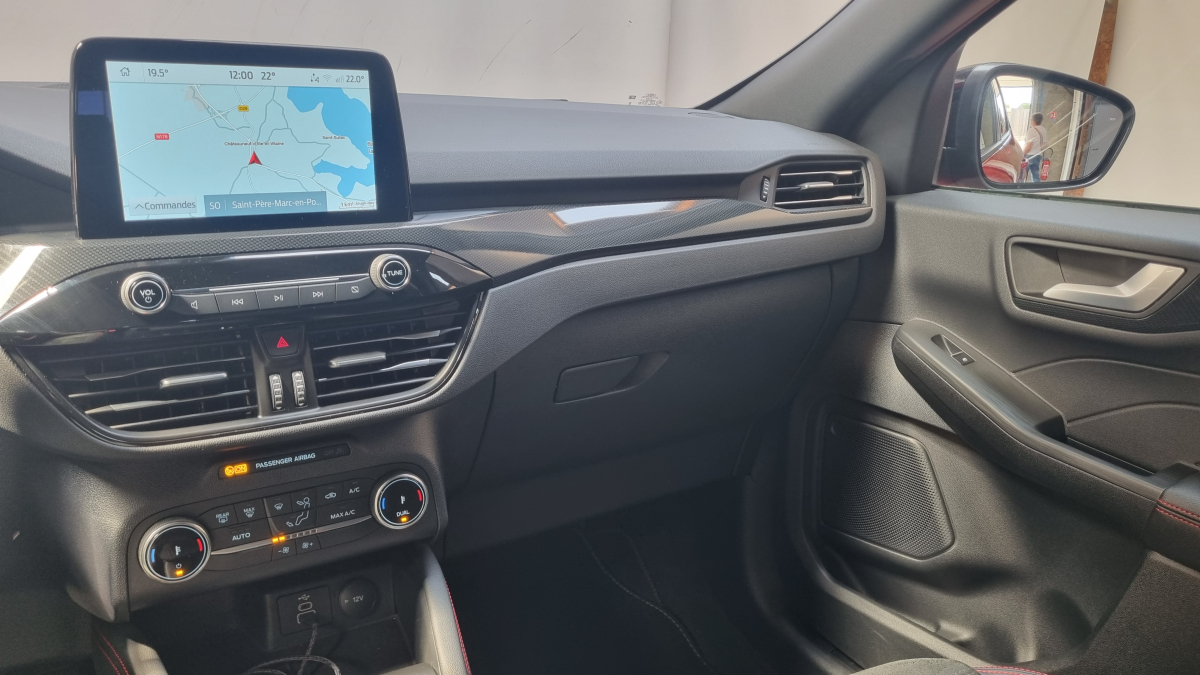 Ford Kuga — 31