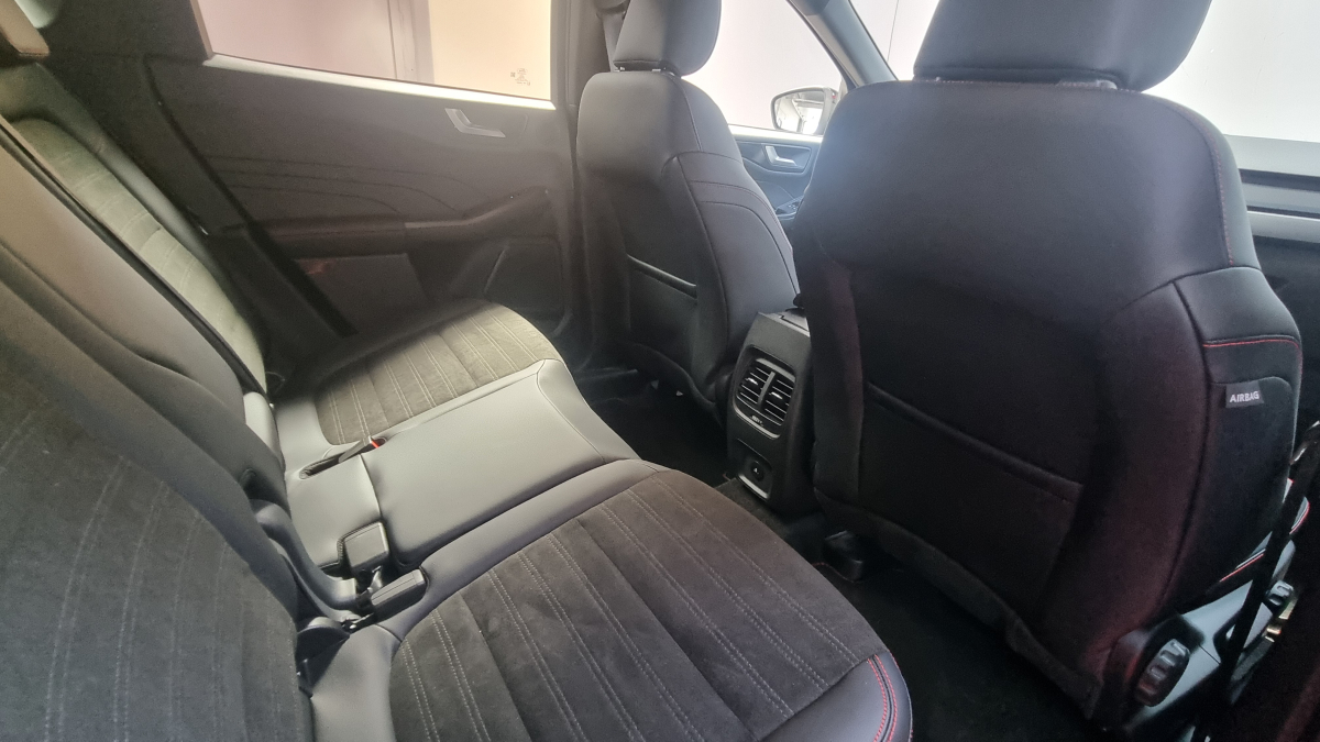 Ford Kuga — 15