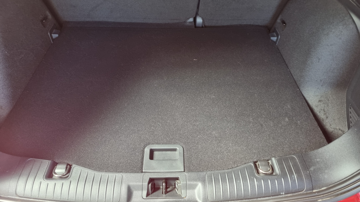 Ford Kuga — 10