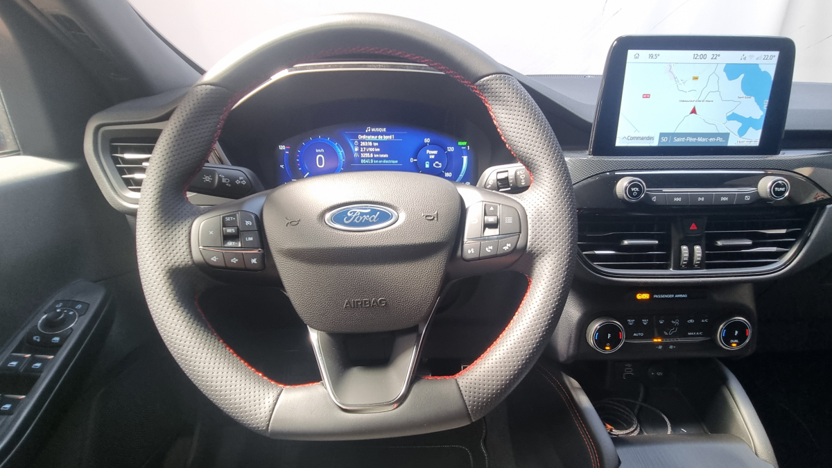 Ford Kuga — 17