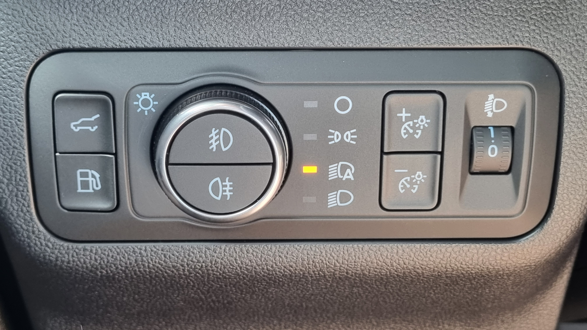 Ford Kuga — 25