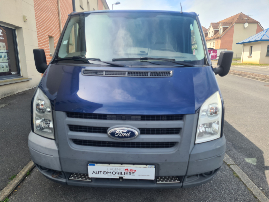 Ford Transit — 10
