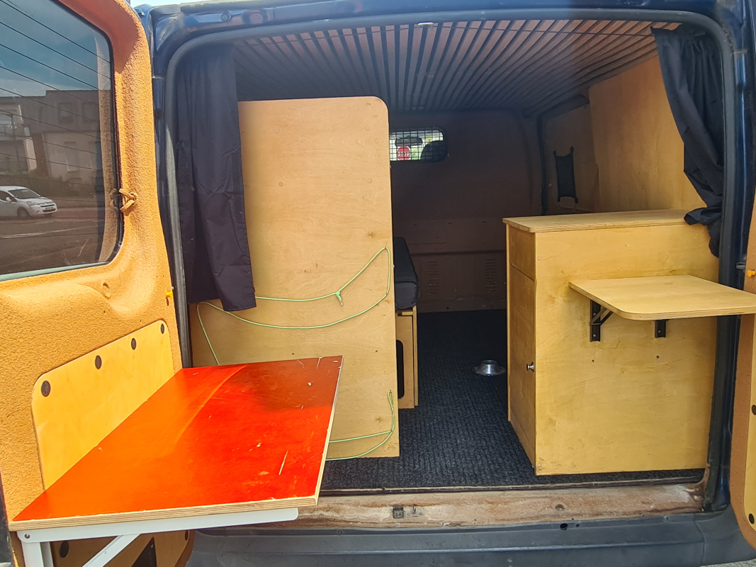 Ford Transit — 16