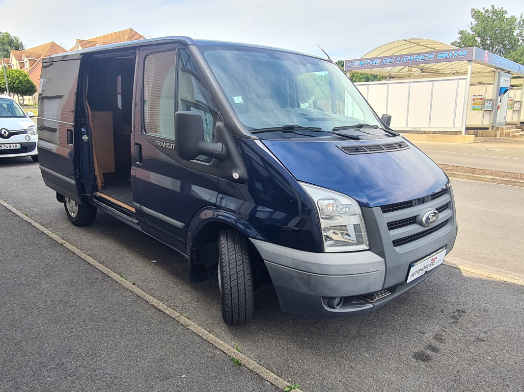 Ford Transit — 9
