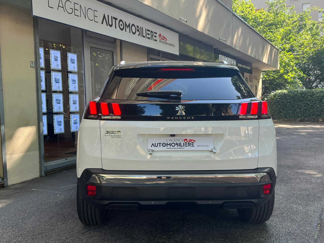 Peugeot 3008 — 4