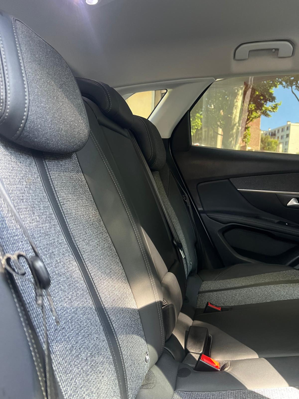 Peugeot 3008 — 17
