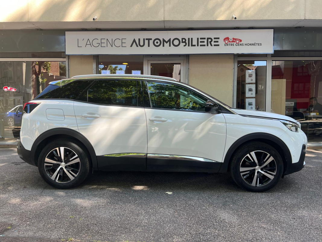 Peugeot 3008 — 21
