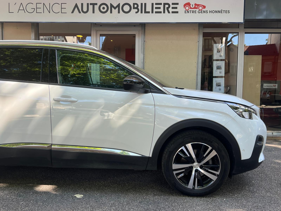 Peugeot 3008 — 22