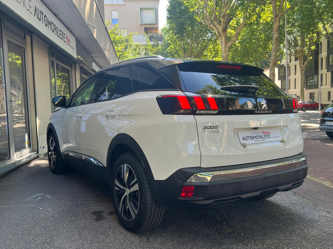 Peugeot 3008 — 6