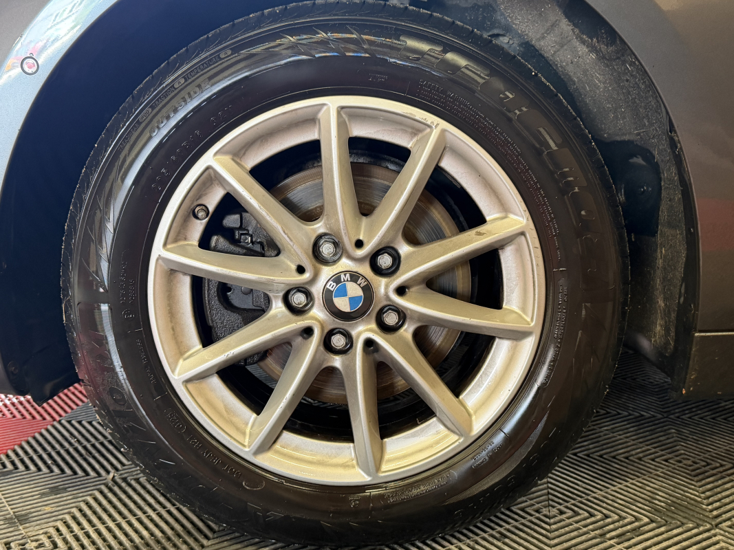 Bmw Série 2 — 26