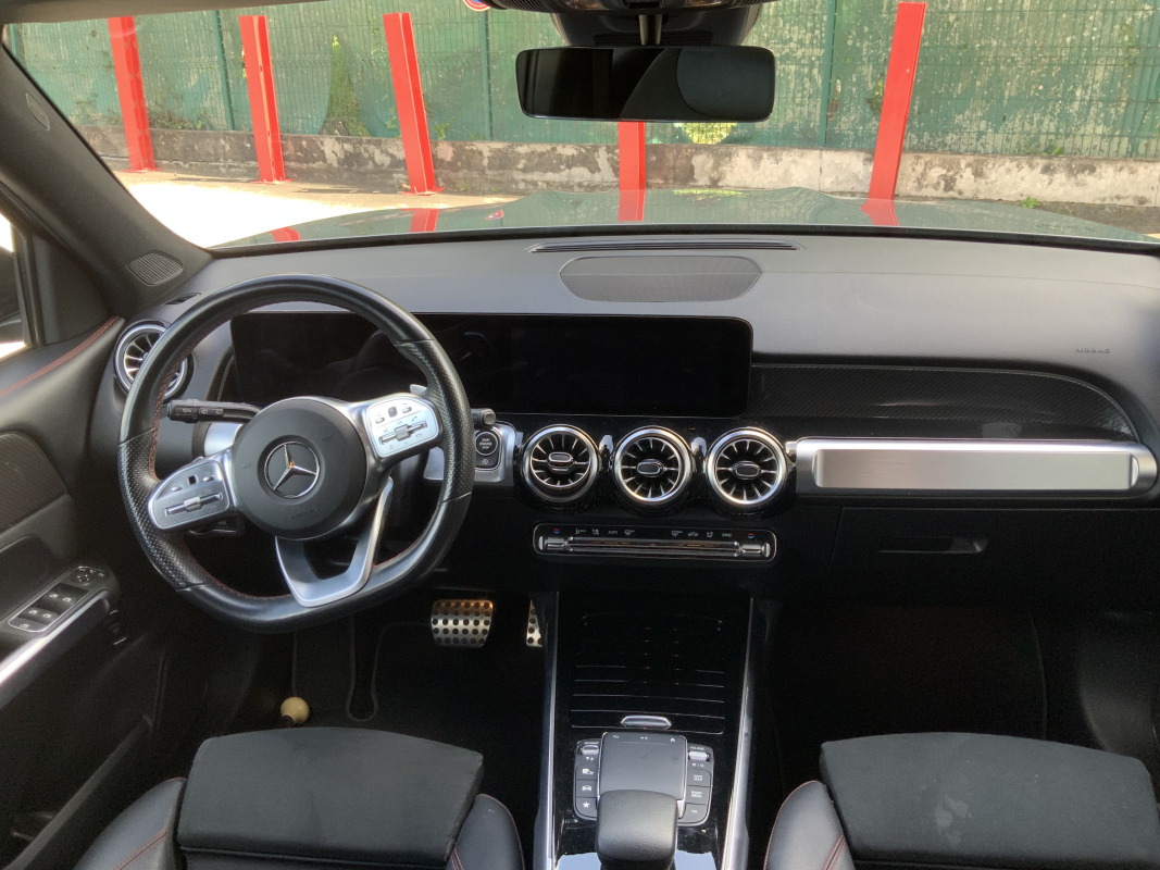 Mercedes GLB — 5
